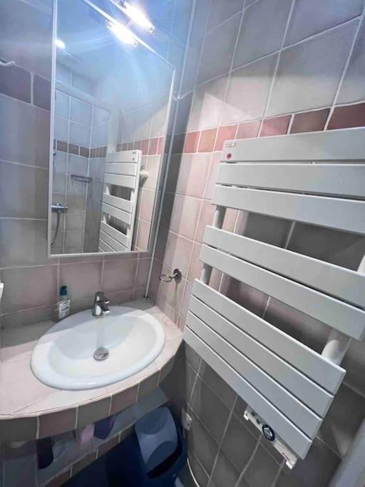 Super Appartement T2 Proche De Tour Eiffel Paris Eksteriør bilde
