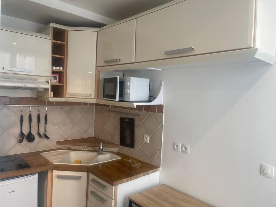 Super Appartement T2 Proche De Tour Eiffel Paris Eksteriør bilde